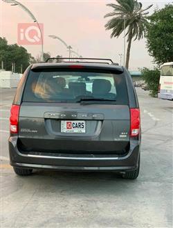 دودج جراند كارافان